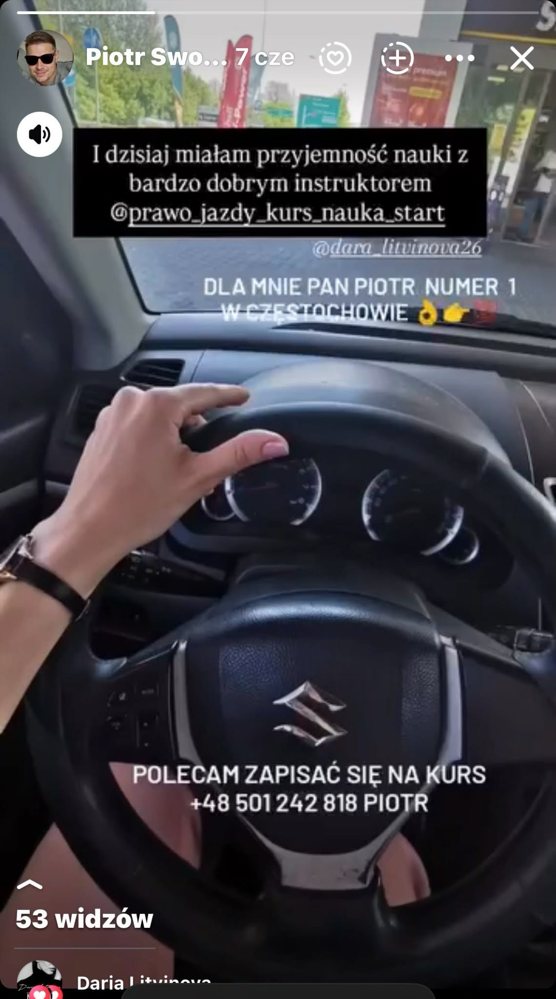 Kursantka OSK START podczas jazdy Suzuki Swift
